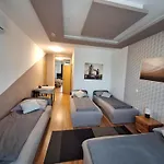 Velvet Мотель Хедьешхалом