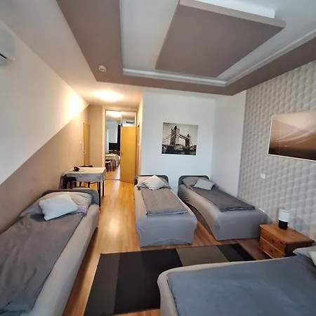 Velvet Motel Hegyeshalom