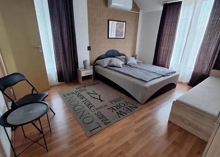 Velvet Motel Hegyeshalom